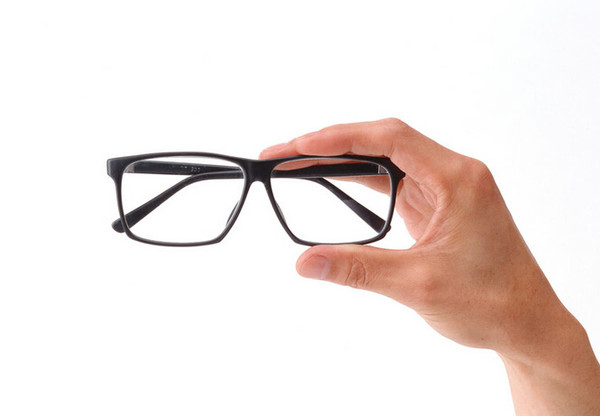 中國六大“隱形暴利”行業盤點 眼鏡銷售，你貢獻了多少？